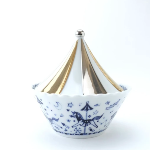 Hasami Ware Small Merry Go Round Covered bowl